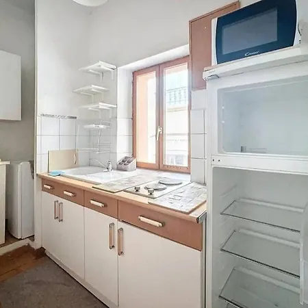 F2 Au Coeur Du Centre Apartment *